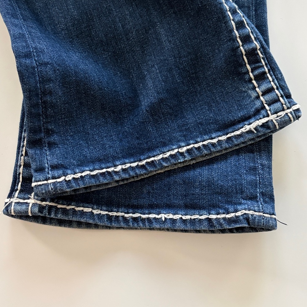 Jeans - Picture 8 of 12